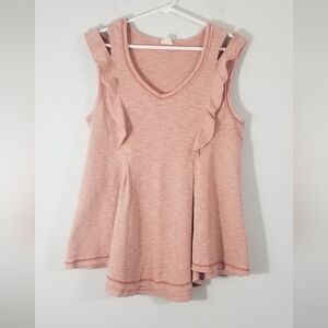 Hyku Knit Blouse. Cold Shoulder Slit w/ Scallop Trim. Gathered Midline. Size M.